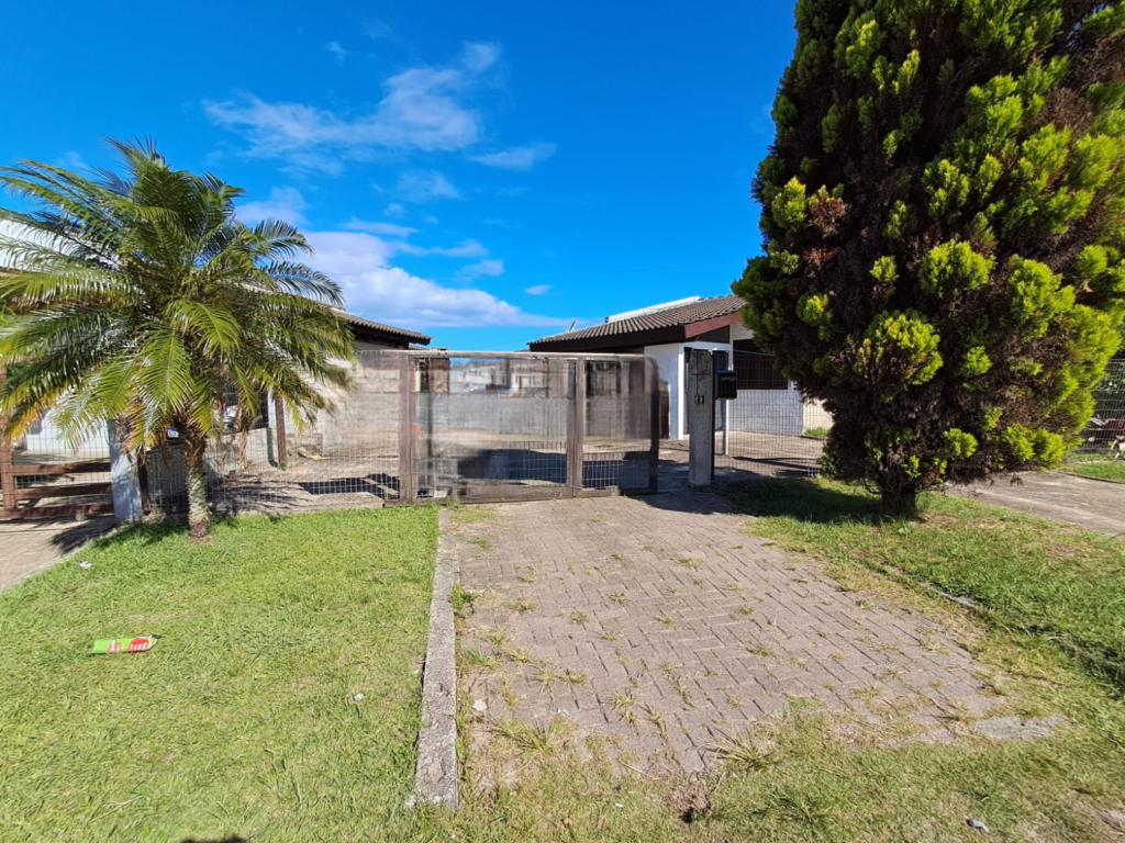Casa em Condominio 2 Dorm. Imbe
